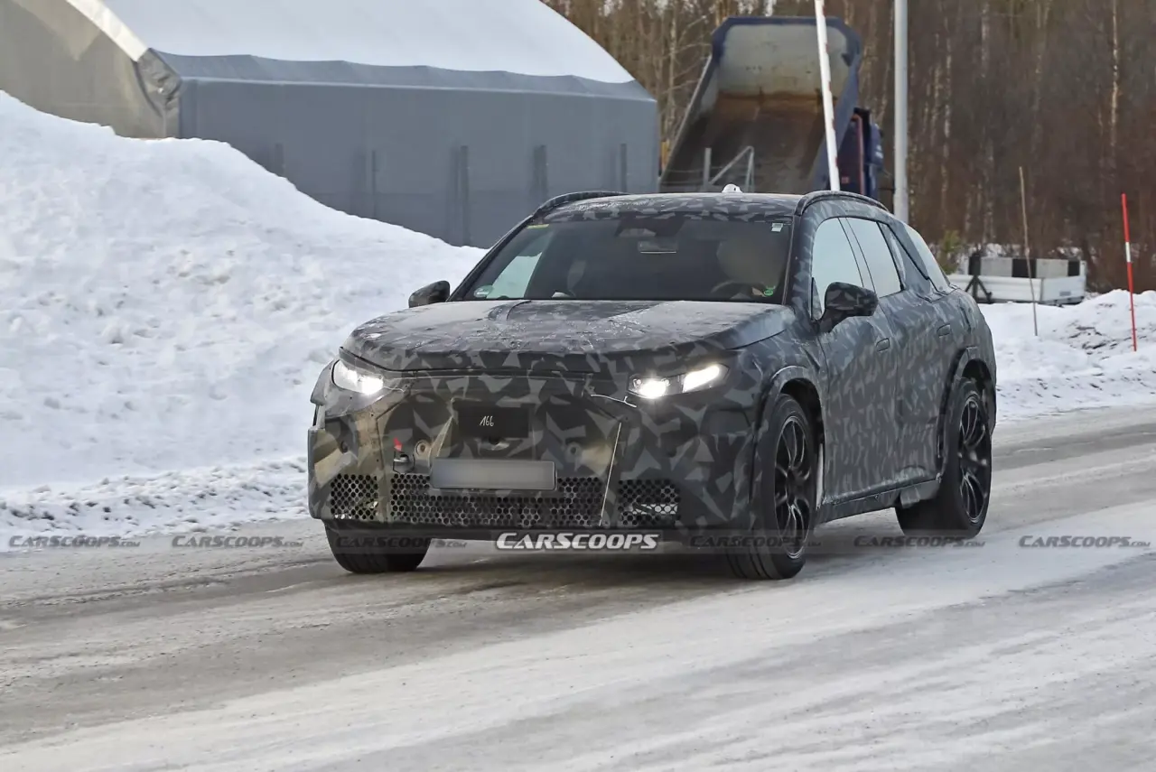 AMG-Electric-SUV-00003-2048x1367.thumb.webp.4a0ed7370d0d0417096355d2c931a214.webp