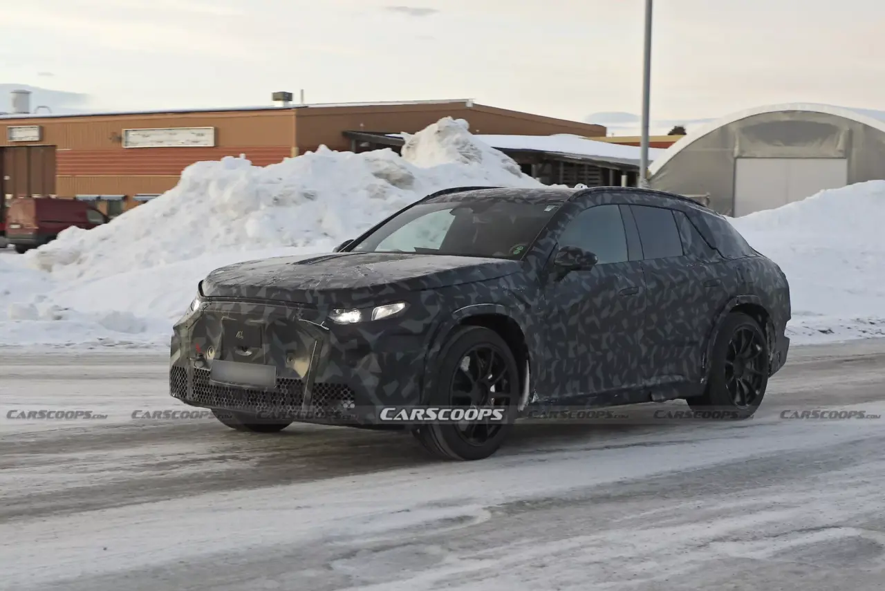 AMG-Electric-SUV-00005-2048x1367.thumb.webp.b7ada3ccc8d77d59e85623915c9c2664.webp