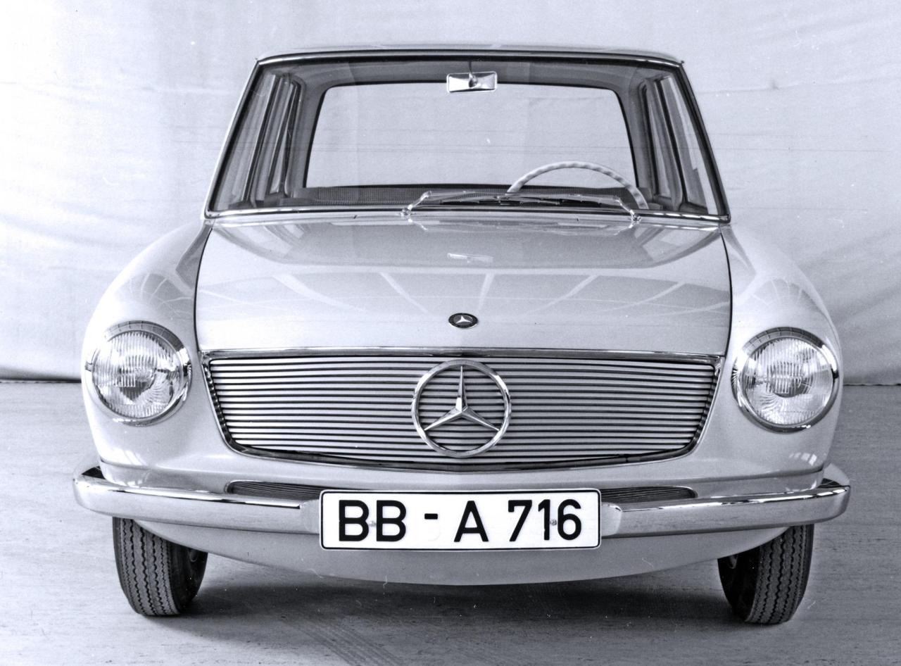 Mercedes-Benz_W118-W119_prototipo_fronte.thumb.jpg.9ee695c122d4f351e4cfdfb787983bd3.jpg