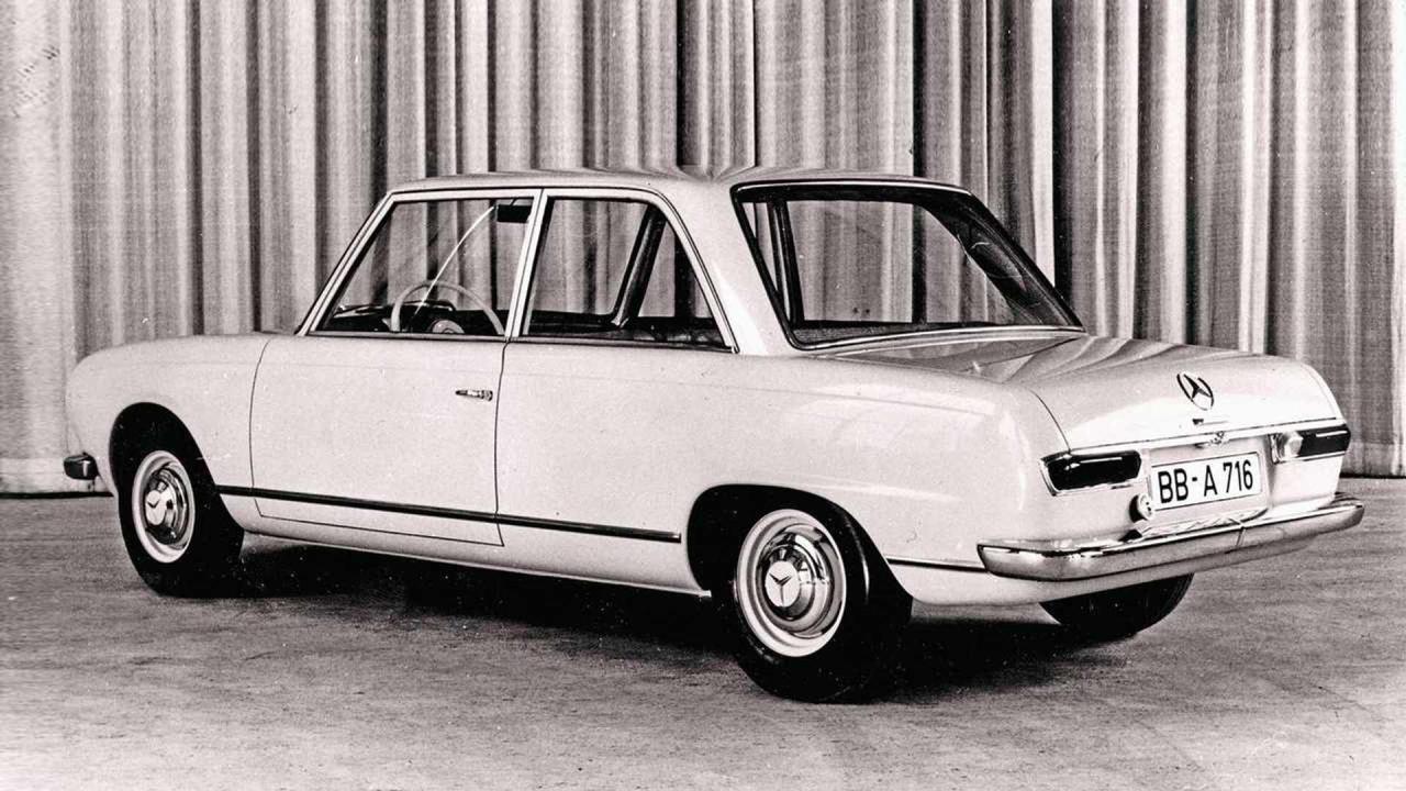 Mercedes-Benz_W118-W119_prototipo_retro-lato-2-porte.thumb.jpg.c596d2ce1dbf74b5dc31c9e47812a43e.jpg