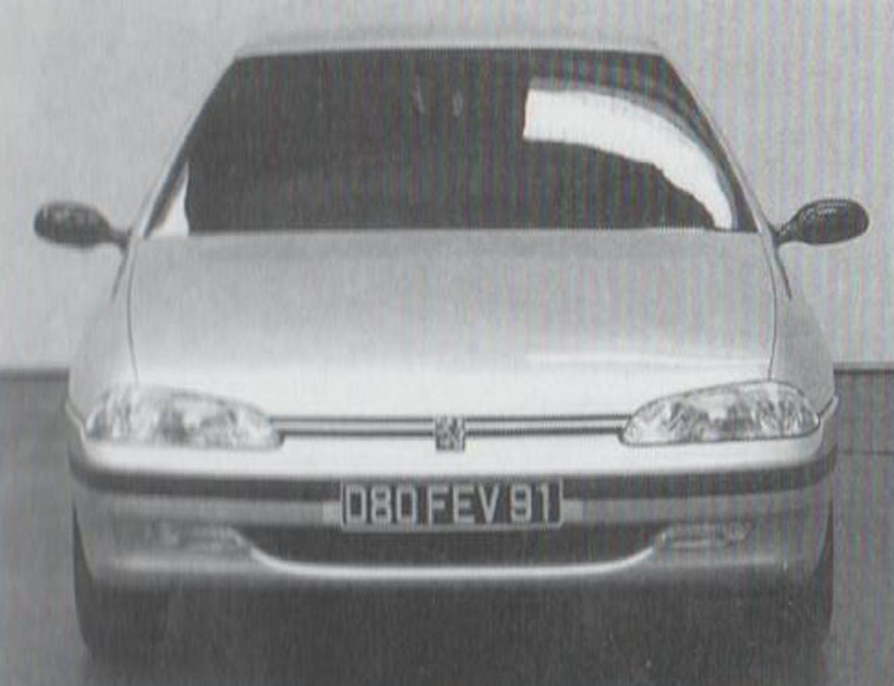 Peugeot406MaquettesPininfarina-Primomodello2-911.thumb.jpg.bbe1c626ce4fa38574d9941ba561e3cd.jpg