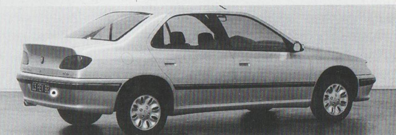 Peugeot406MaquettesPininfarina-Secondomodello1-924.thumb.jpg.a3981ea4a44c09150825bbf179498513.jpg