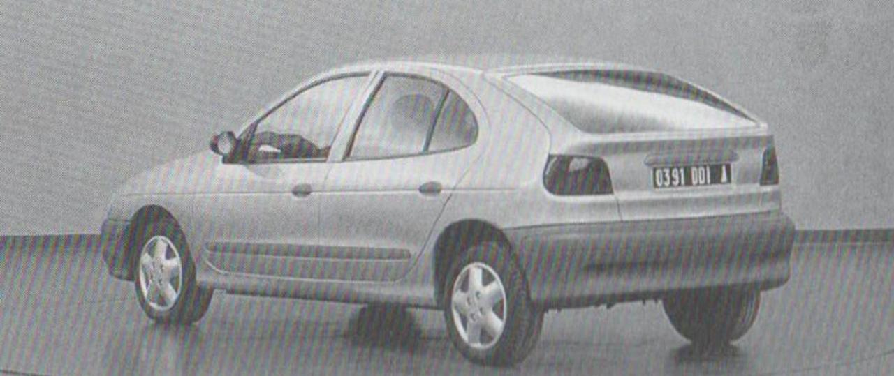 RenaultMeganeImaquette1-1propostaA(sviluppata)3.thumb.jpg.f72d8095ded189335b2852c6169b7600.jpg