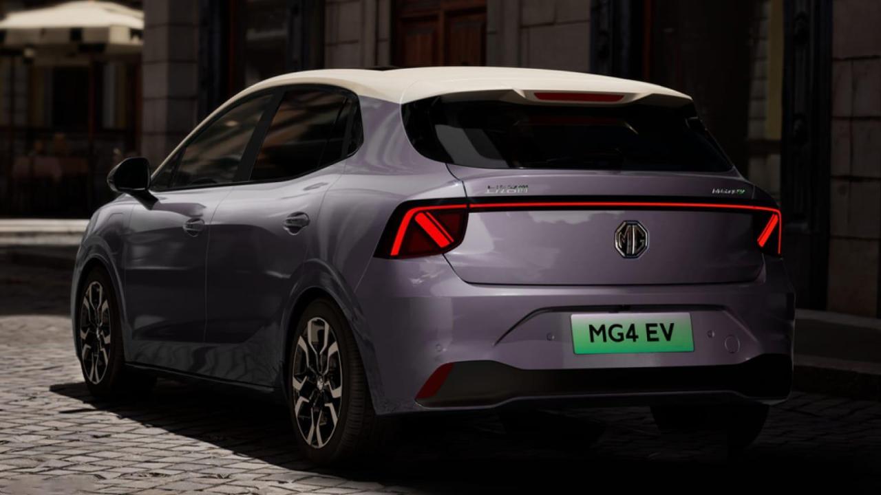 mg4_ev_official-2.thumb.jpg.abb38932df1ec1facf0c2e648976ee4c.jpg