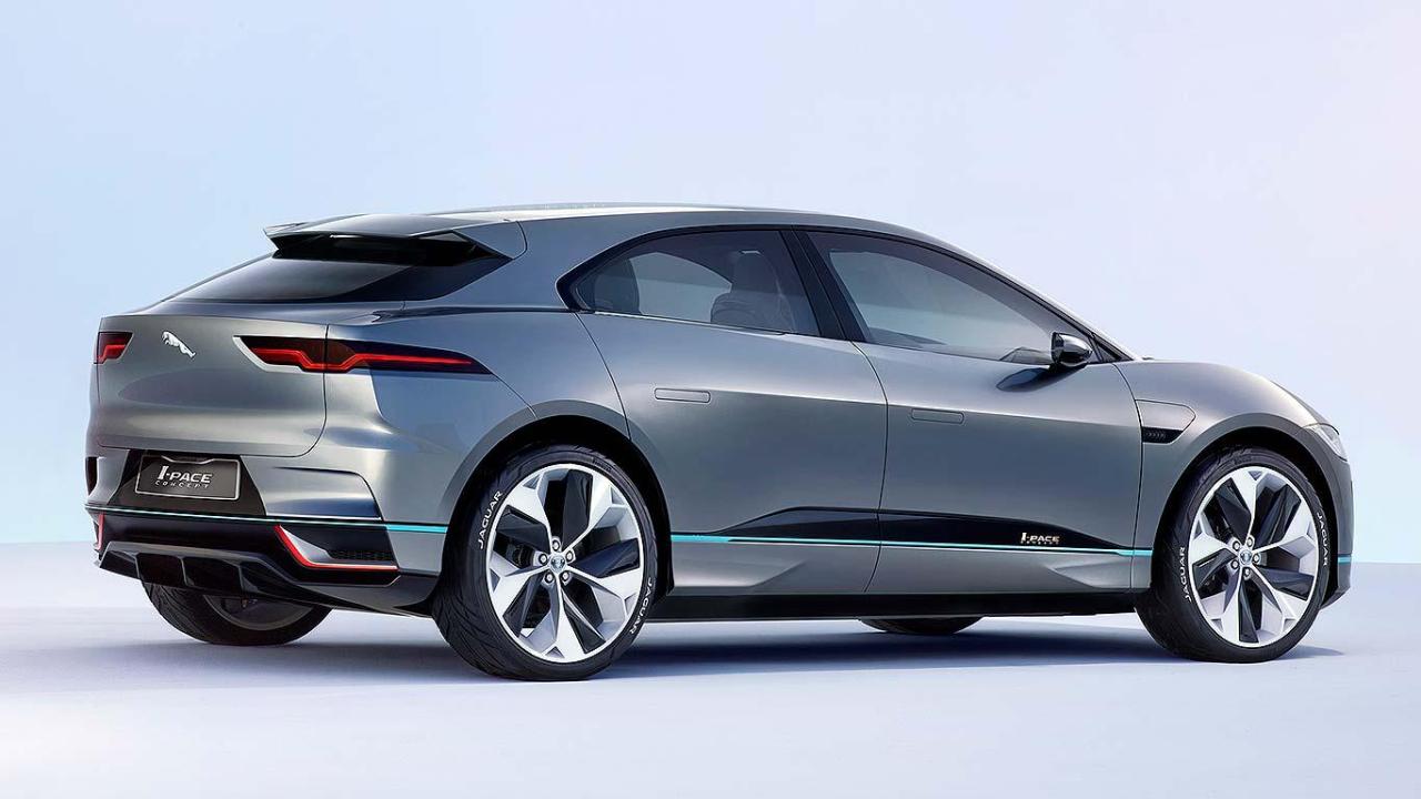 02_Jaguar_I-PACE_2016.thumb.jpg.064742af7c26332fdff96925751a939d.jpg