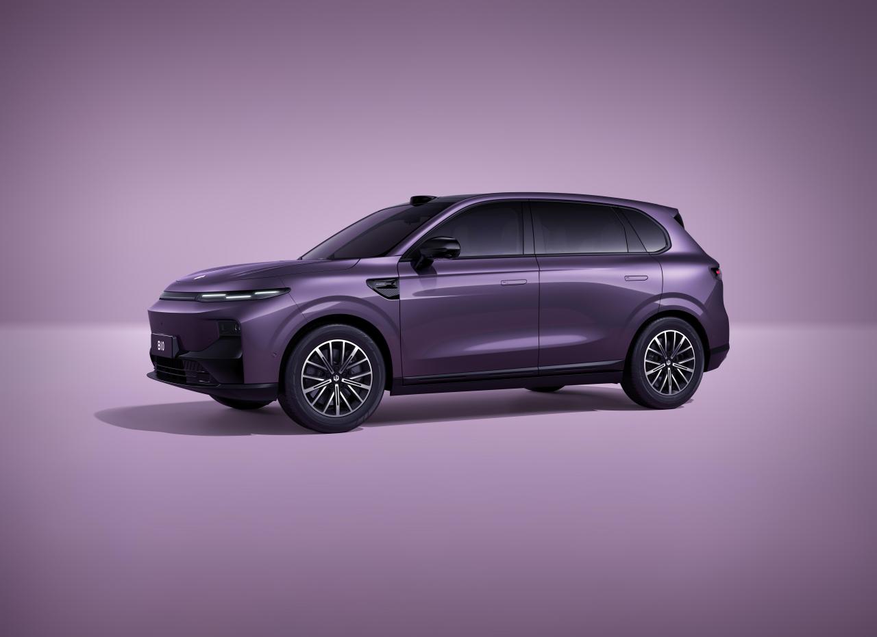 ShanghaiAutoShowprotagonistailLeapmotorB10.thumb.jpg.8958e70cbb55c2e0b07a9d76bd4b0211.jpg