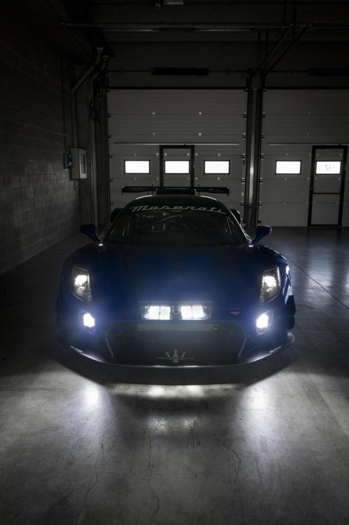 Small-26071-07-maserati-gt2-endurance-pack.thumb.jpg.ec7157ef9631a6b76d980252183c2282.jpg