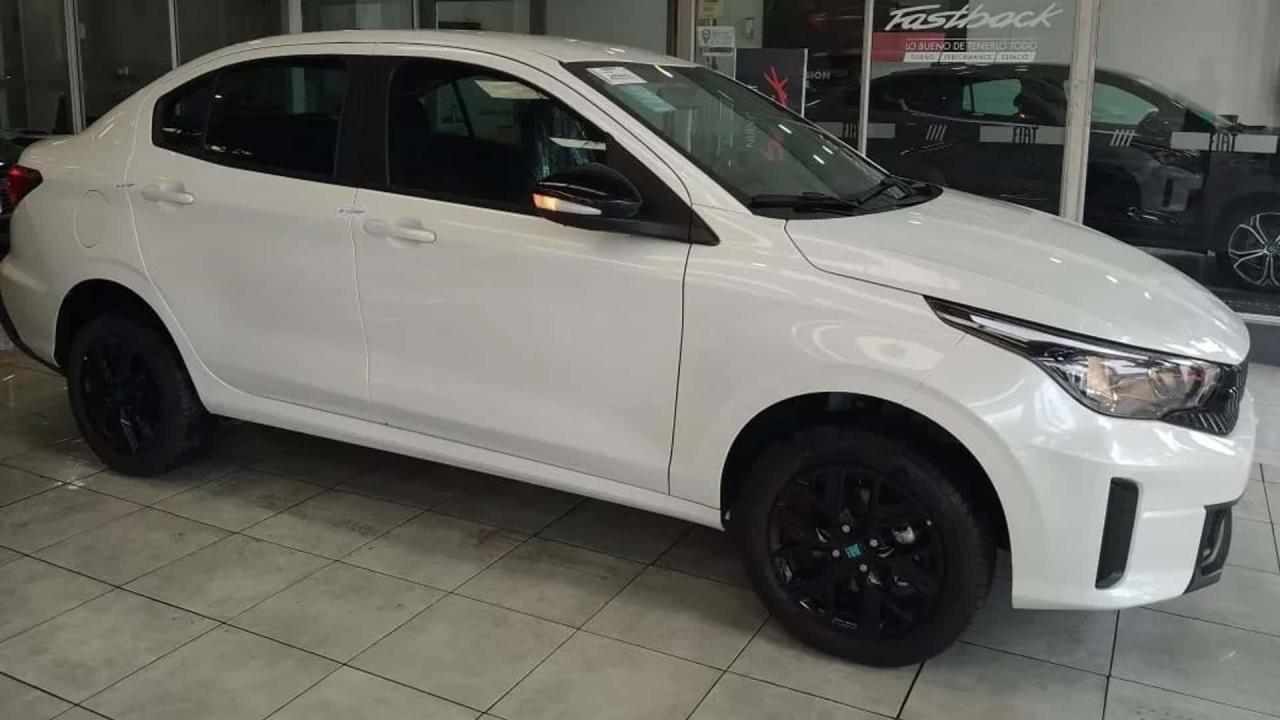 fiat-cronos-2025---llegada-a-concesionarios (1).jpg