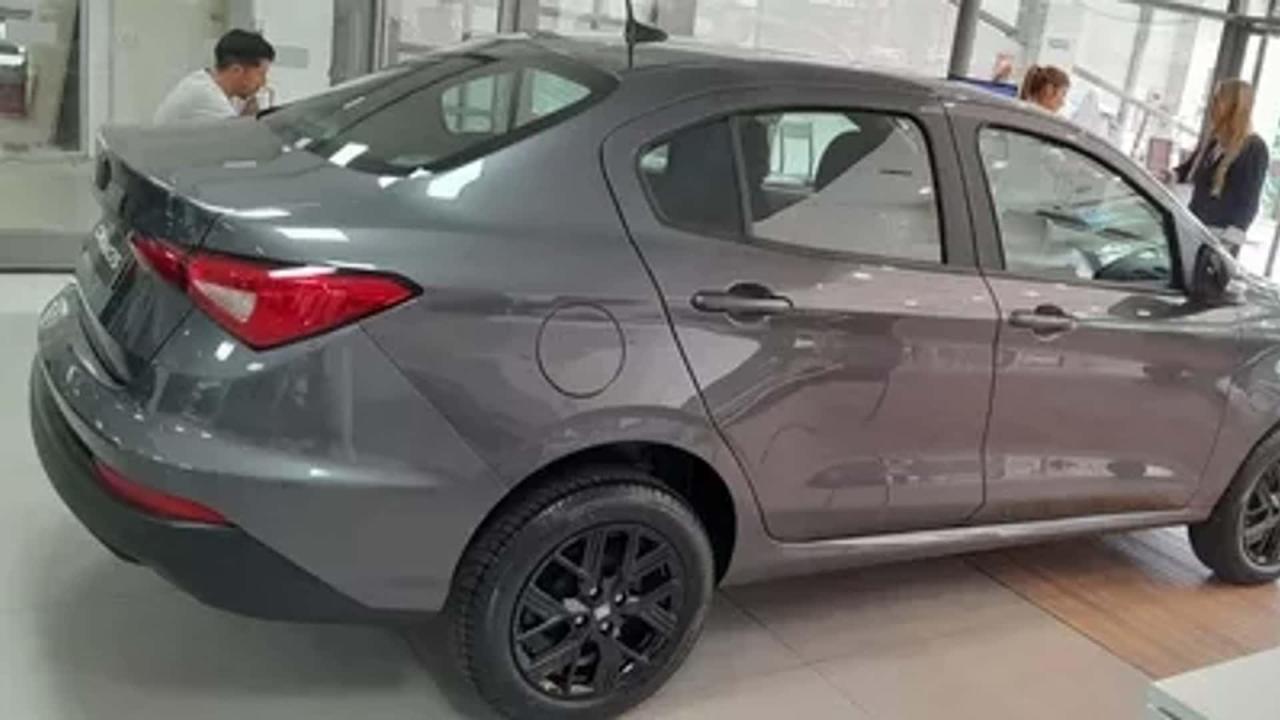 fiat-cronos-2025---llegada-a-concesionarios (8).jpg