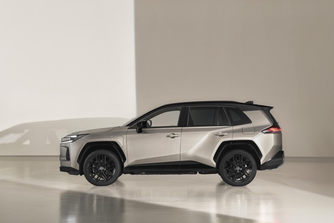 2026-all-newrav4-static-010.thumb.jpg.44ed62db274fe5f90dd3362239a1c5a6.jpg