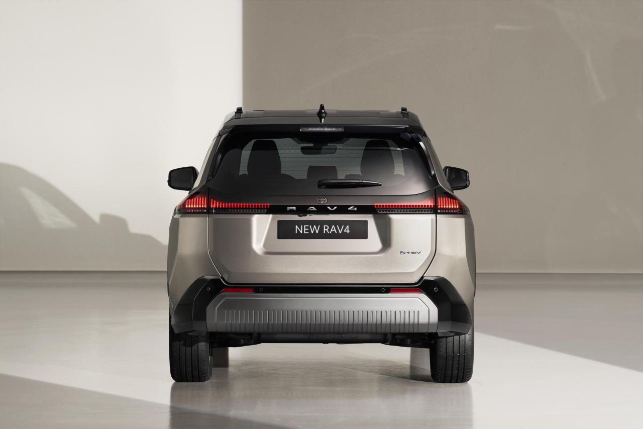 2026-all-newrav4-static-011.thumb.jpg.8015c0015a4706c65c1c3b79fc6851bd.jpg
