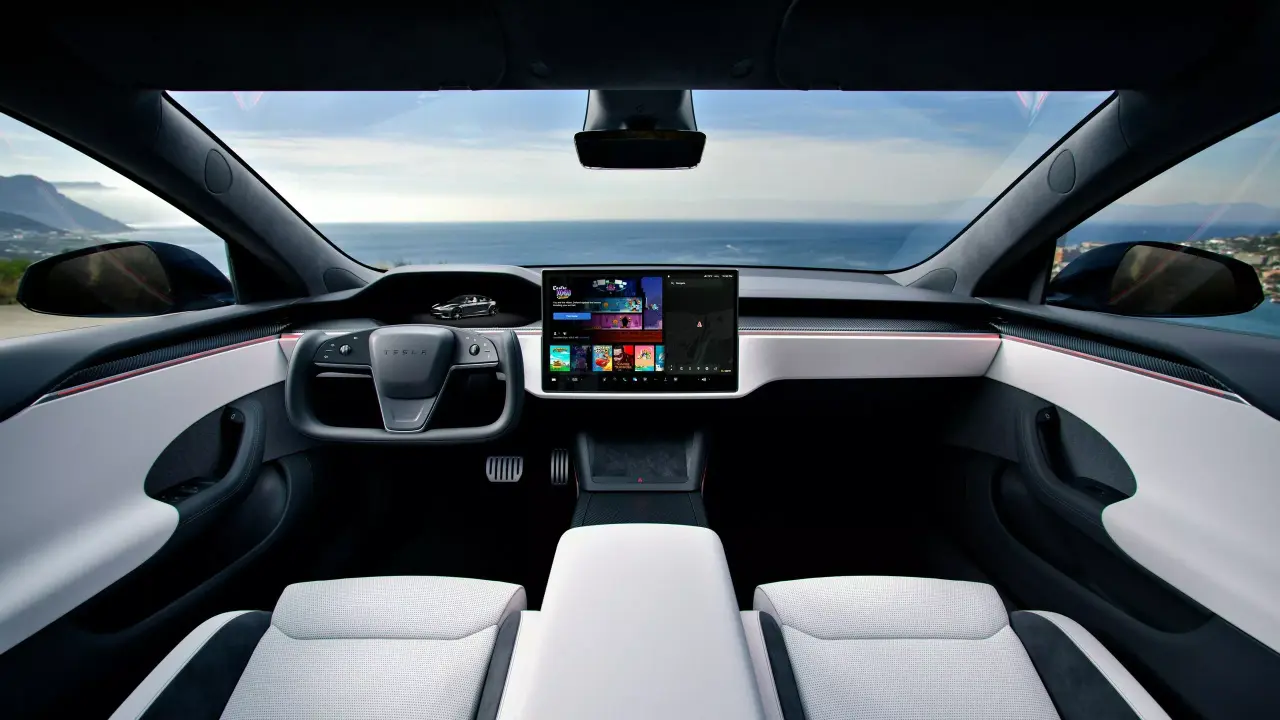 2026-Tesla-Model-S-21.thumb.webp.df2c56c614e4b0fd499863d2a7863a45.webp