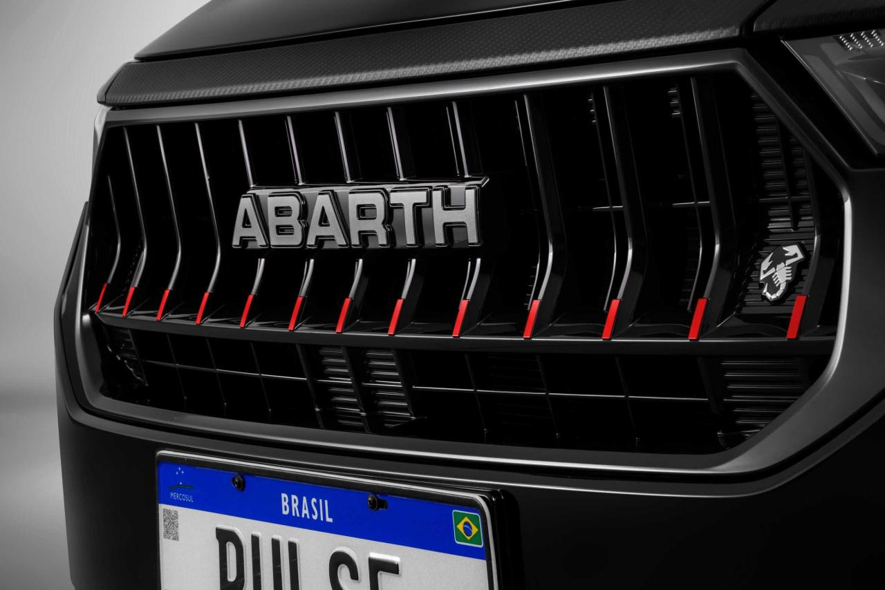 Pulse_Abarth_My26_014.thumb.jpg.38d9dcf868f589e7f07f5789de8c7e8c.jpg