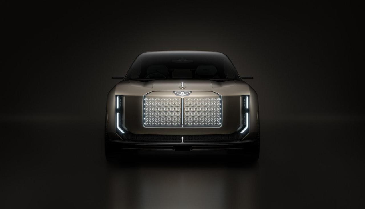 6 - EXP 15 Exterior.jpg