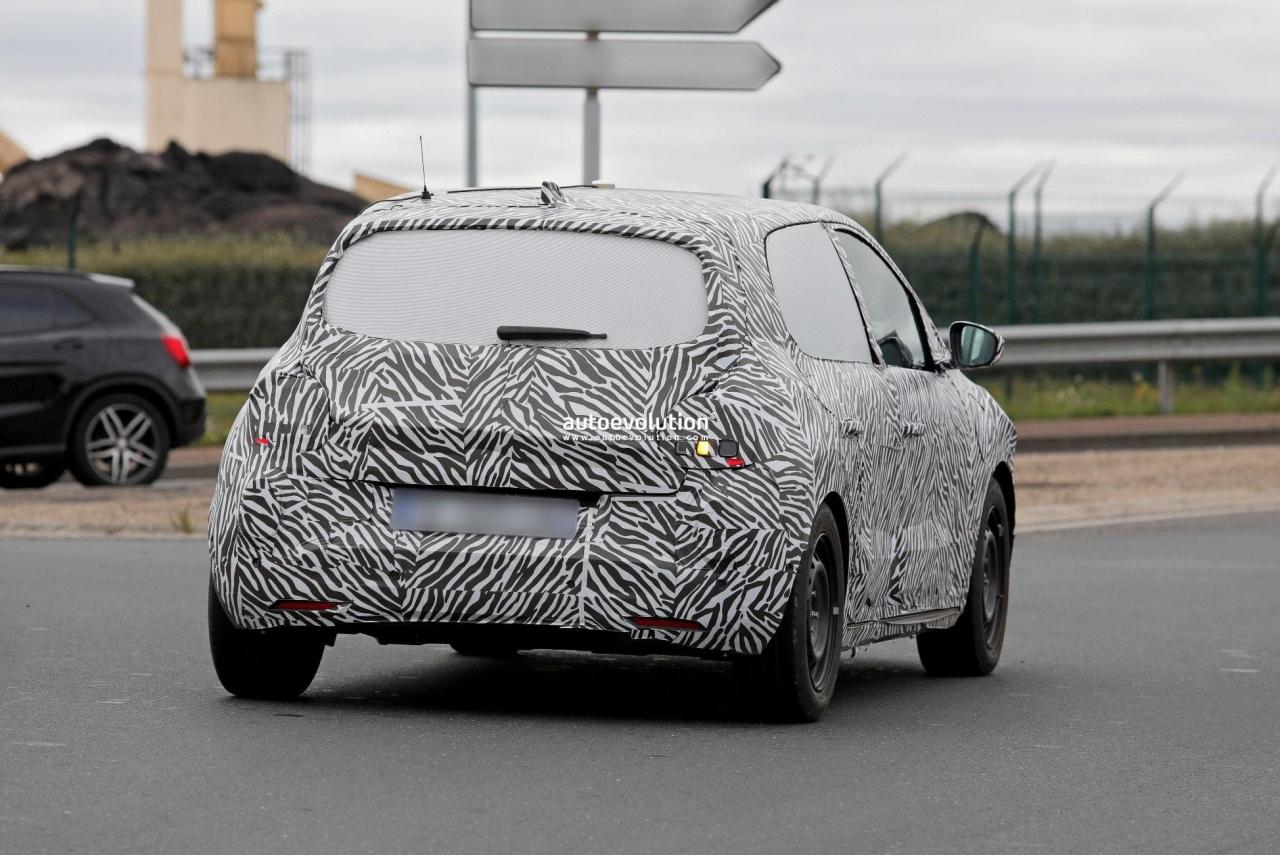 2026-renault-twingo-e-tech-spied-again-shows-first-gen-styling-influences_11.thumb.jpg.cae4f695d261fe7e4a831ef55fd3bde7.jpg