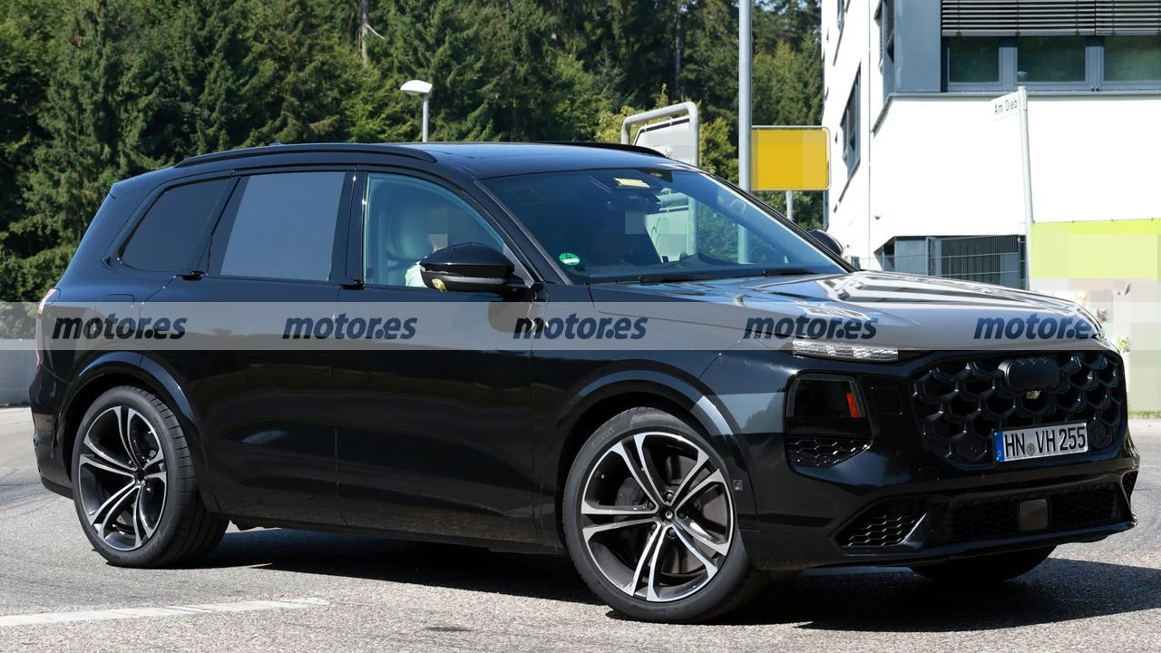 audi-sq7-fotos-espia-2026-2025109600-1755084997_10.webp.e600ac3b360180388c82f8de35cc6eb2.webp