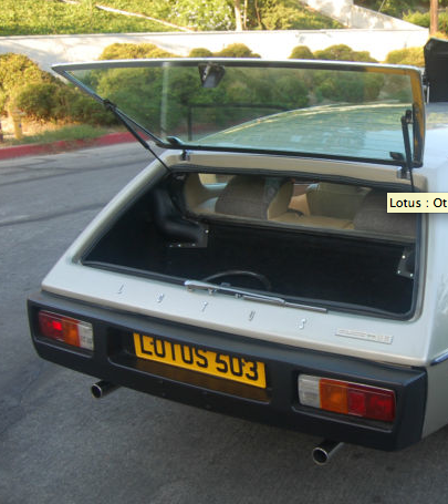 Lotus_Elite_1976_retro-portellone.png
