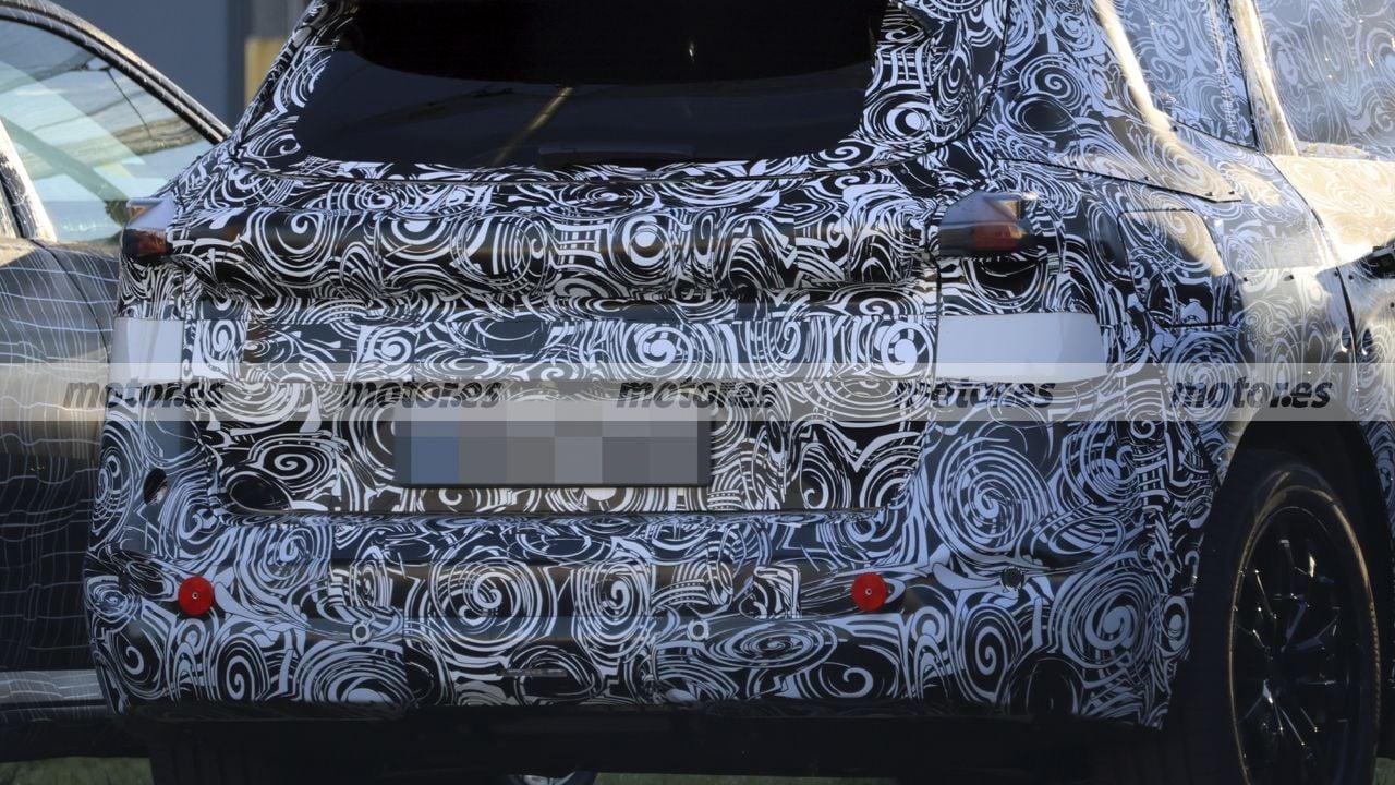 BMW X1 LCI & iX1 2027 - Prj. U11 LCI/NB5 (Spy)