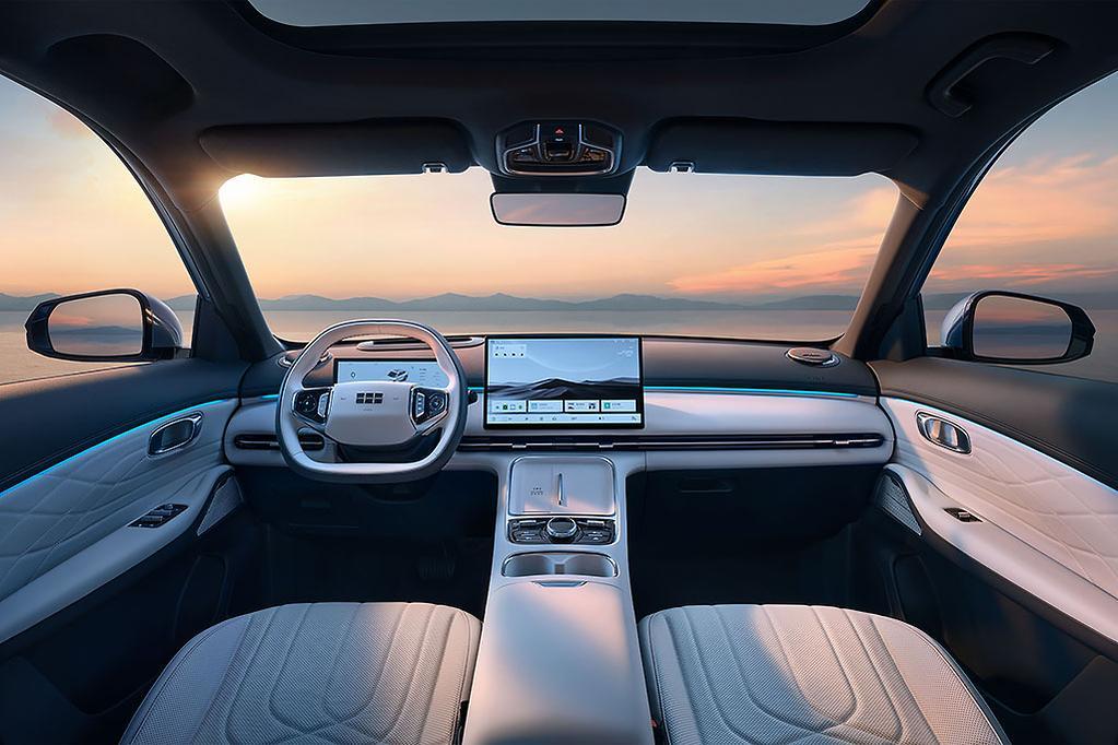geely-starray-em-i-3.jpg