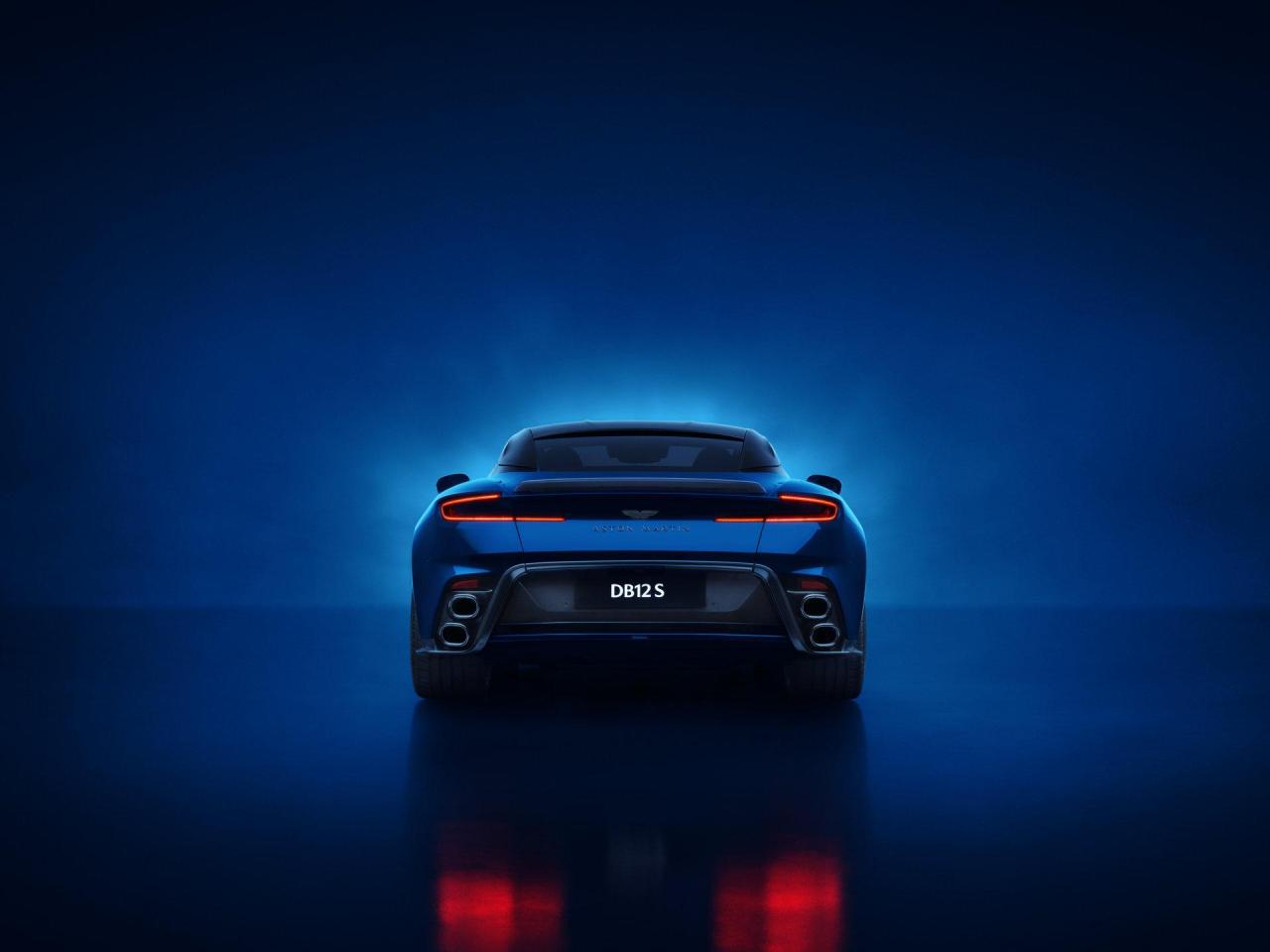 Aston Martin DB12 S_05.jpg