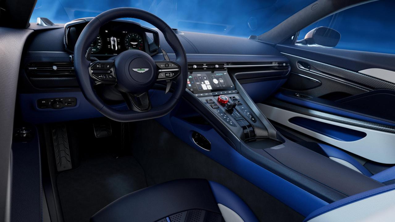 Aston Martin DB12 S_17.jpg