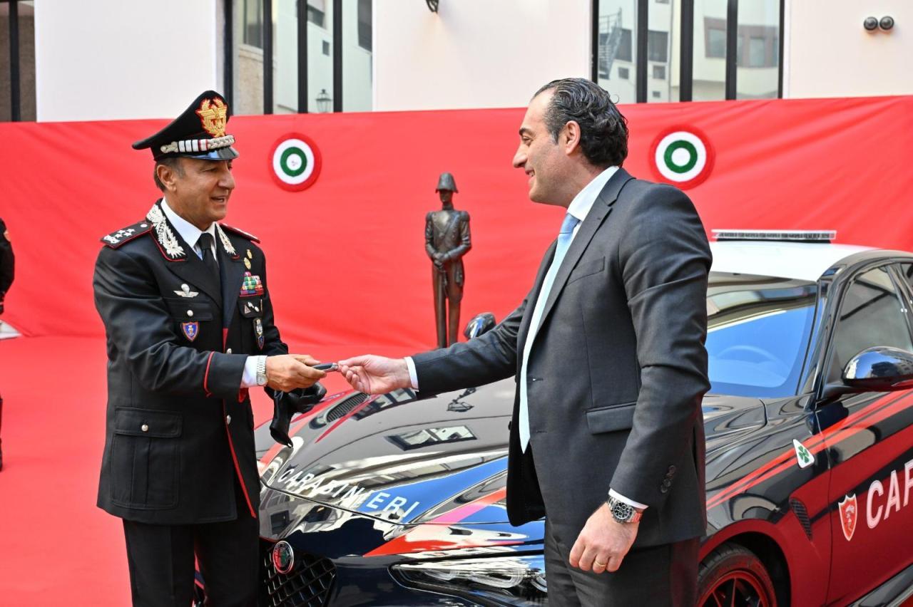 ConsegnateallArmadeiCarabinierilenuovevettureperiltrasportourgentediorganiesangueMaseratiMCPURAeAlfaRomeoGiuliaQuadrifoglioinlivrea (3).jpg