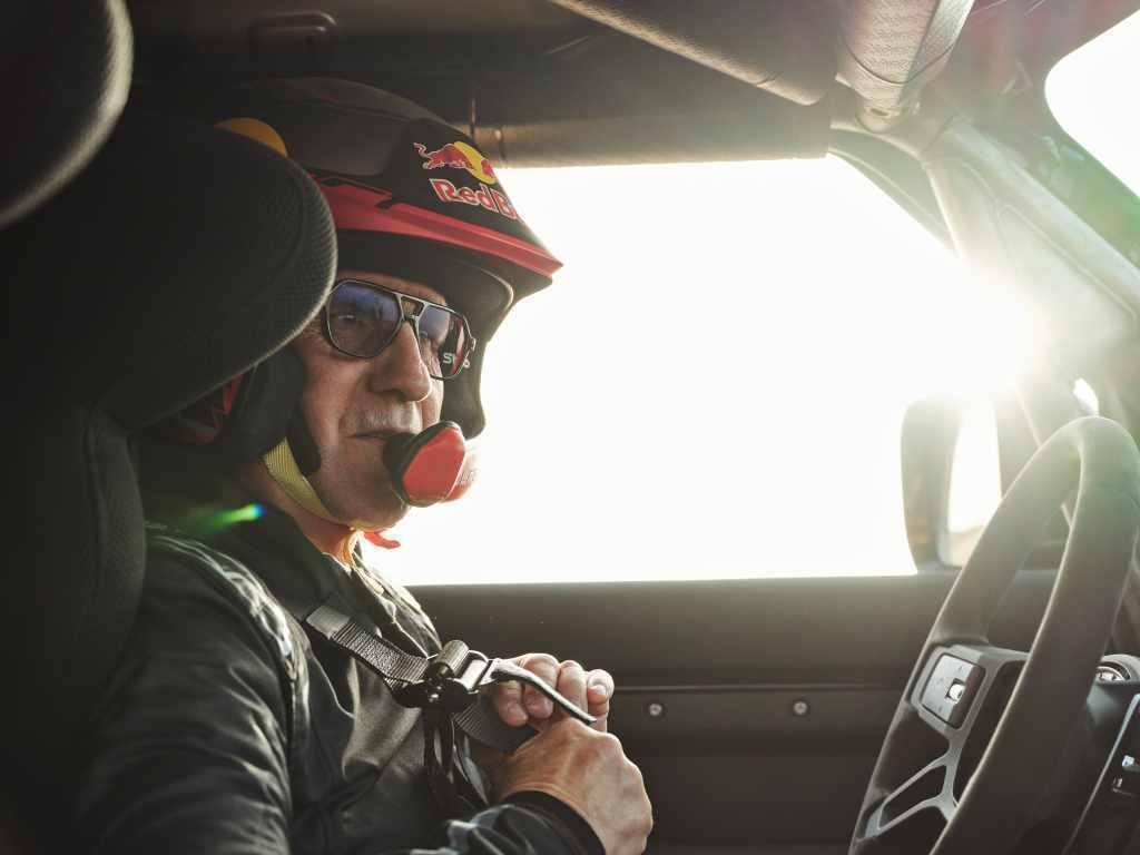 DEFENDER_RALLY_STEPHANE_PETERHANSEL_02 (1).jpg