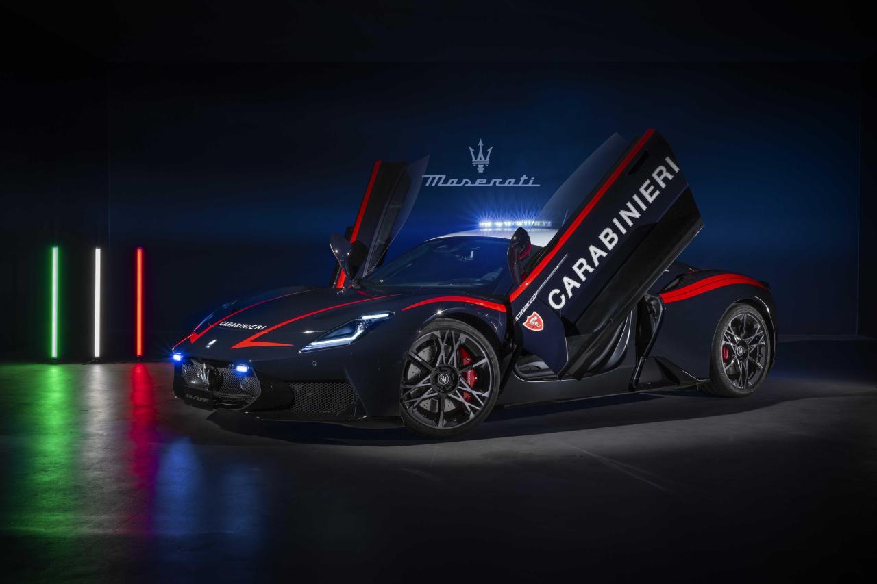 MaseratiMCPURACarabinieri (2).jpg