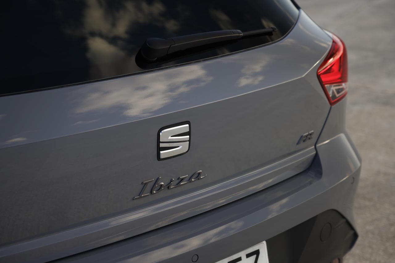 New-SEAT-Ibiza-brings-fresh-design-and-youthful-spirit_47_HQ.jpg