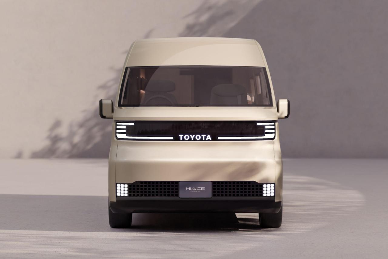 TOYOTA_HIACE_CONCEPT_009.jpg