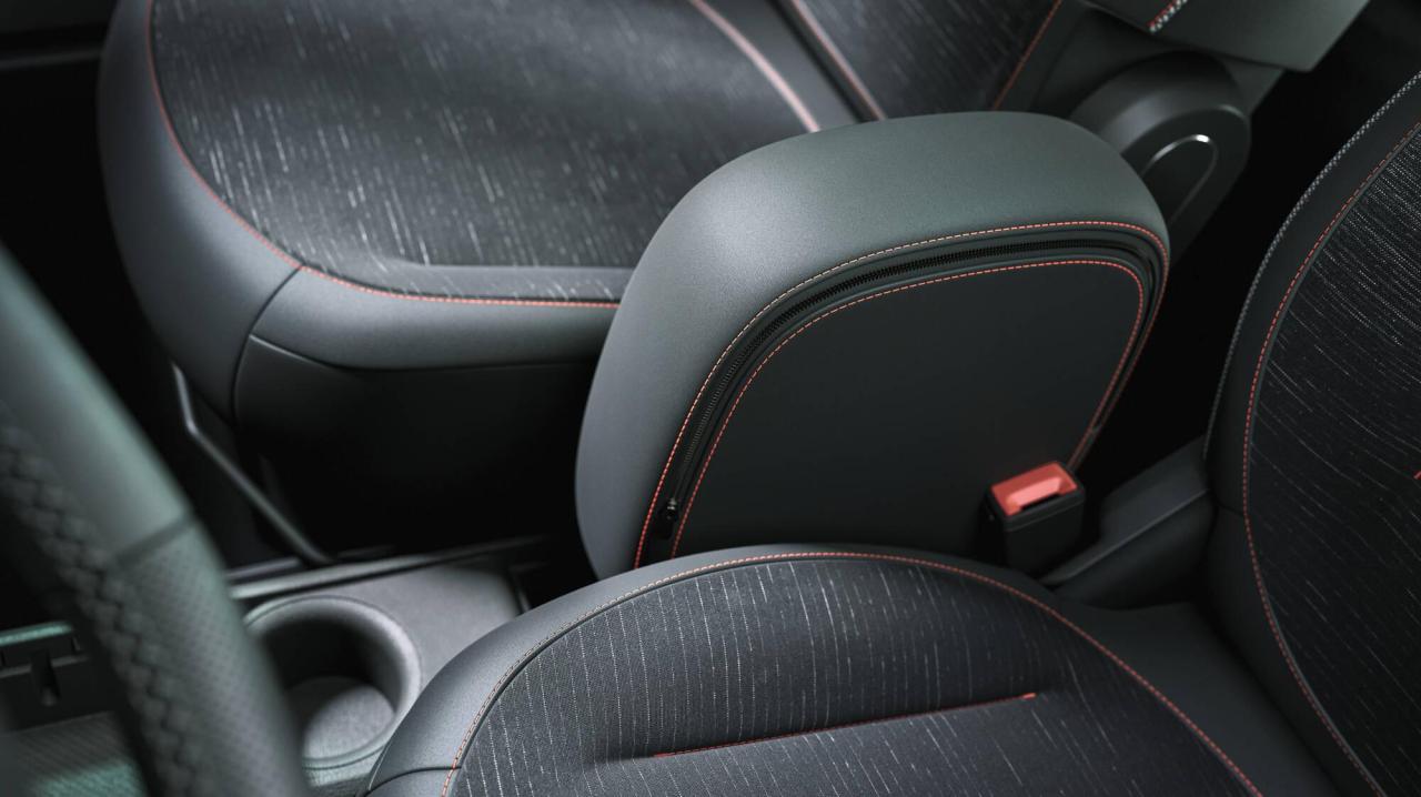 Renault Twingo E-Tech electric (4).jpg