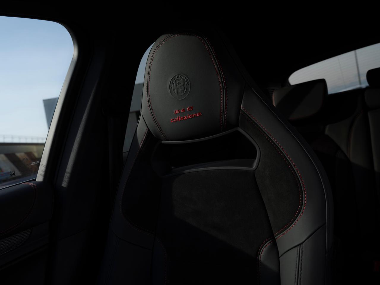 GiuliaQuadrifoglioCollezione (1).jpg