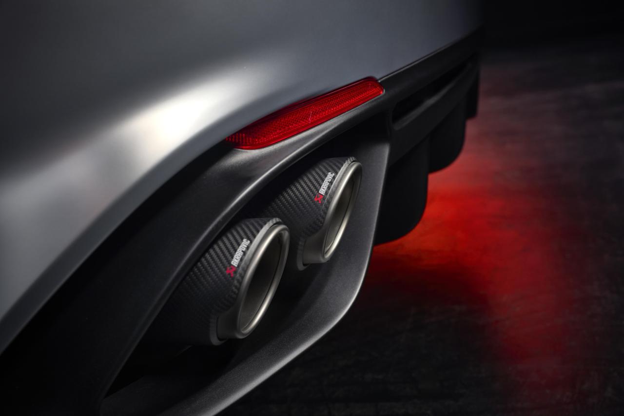 GiuliaQuadrifoglioLunaRossa (6).jpg