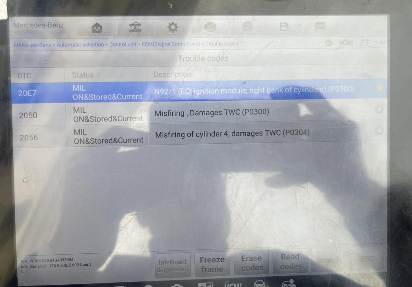 Mercedes S 221 600 2012. Misfire on RH bank