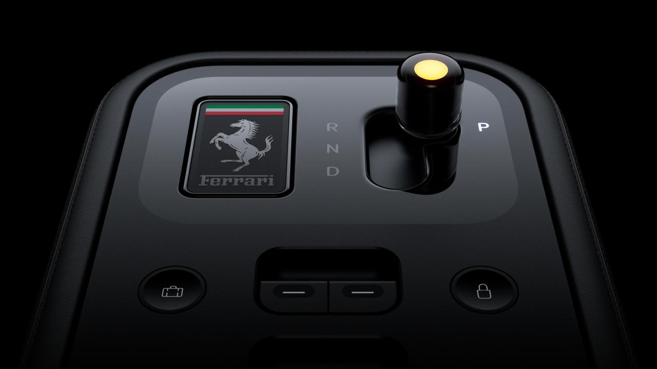 FERRARI-LUCE_SHIFTER_HERO_sRGB_6K_72DPI_16X9_20feeb60-c891-4675-9190-2f015c47ad84.jpg