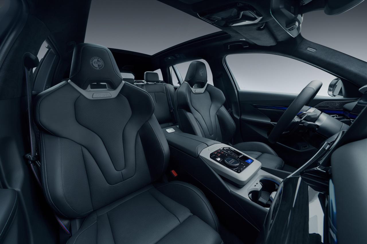 Bovensiepen_05_GT_24_interior.jpg