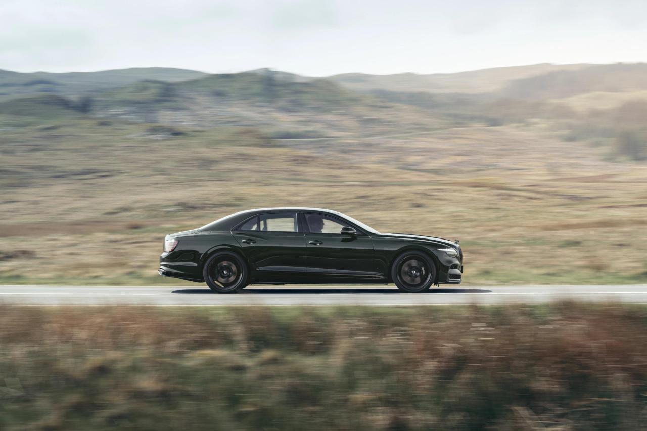 New-Flying-Spur-5.jpg