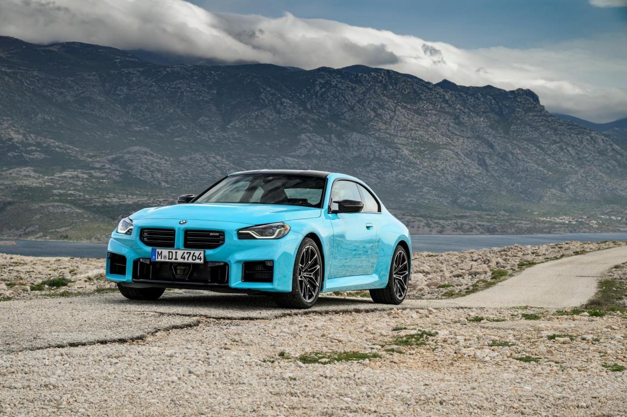 P90642526_lowRes_the-new-bmw-m2-with-.jpg