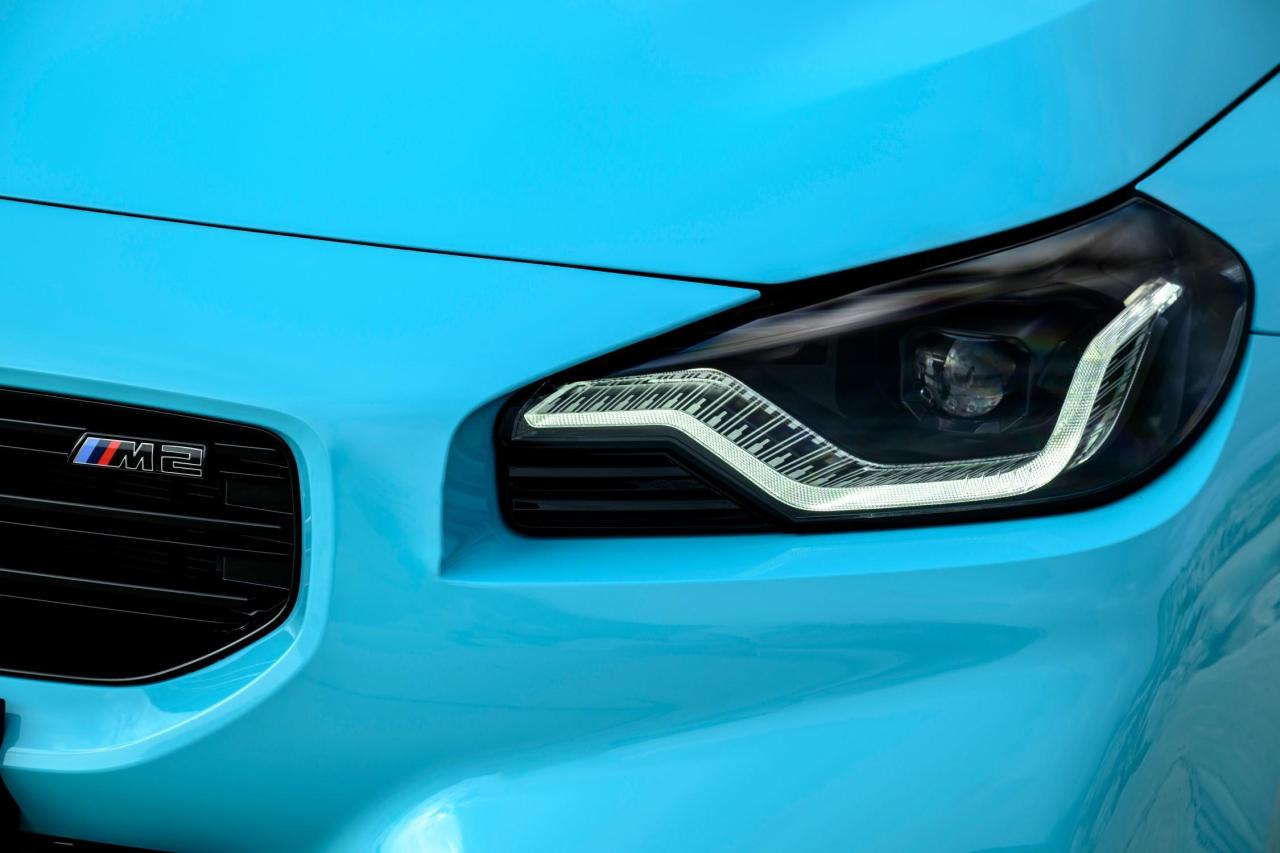 P90642576_lowRes_the-new-bmw-m2-with-.jpg