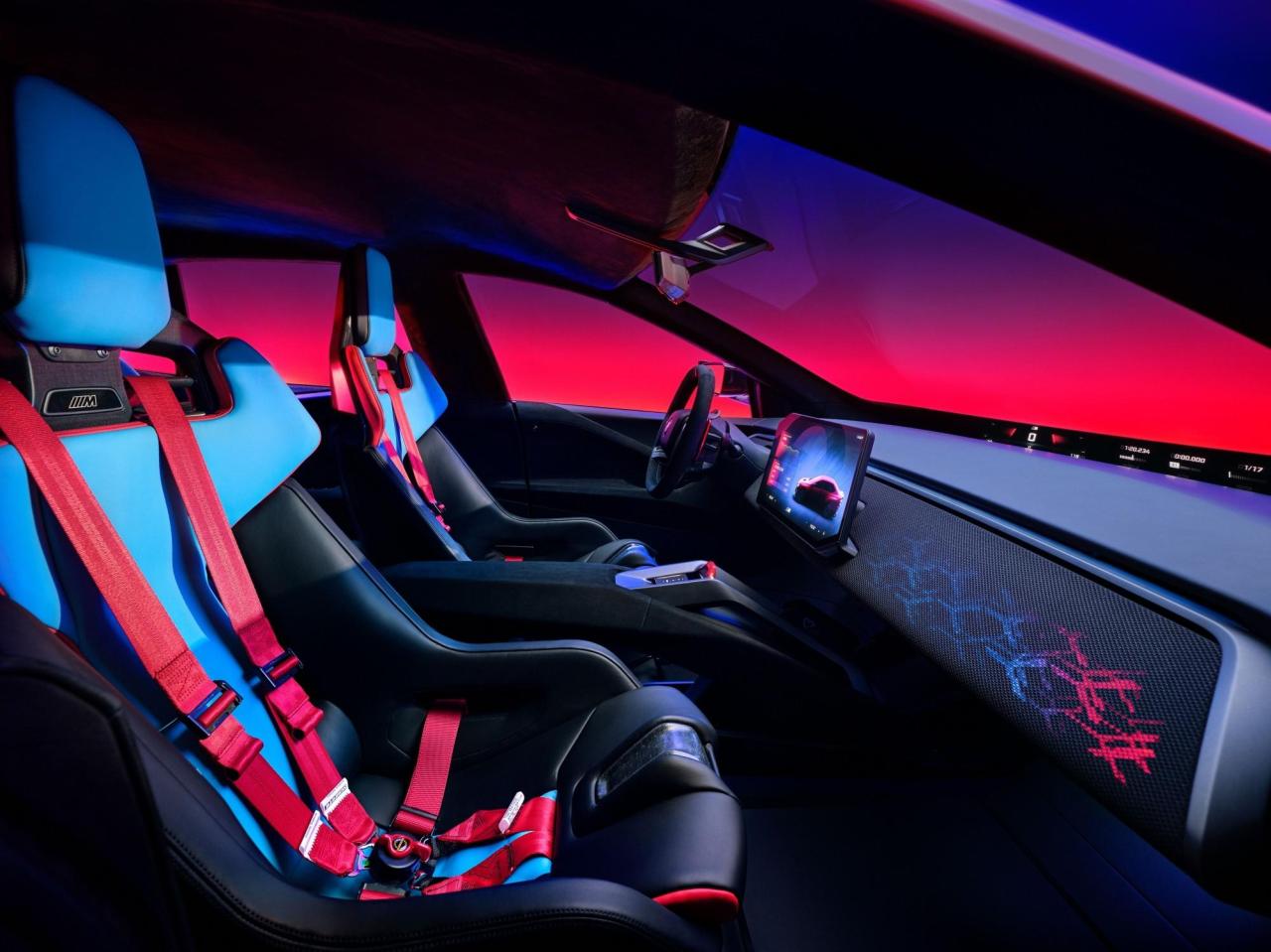 P90643893_lowRes_bmw-m-concept-neue-k.jpg