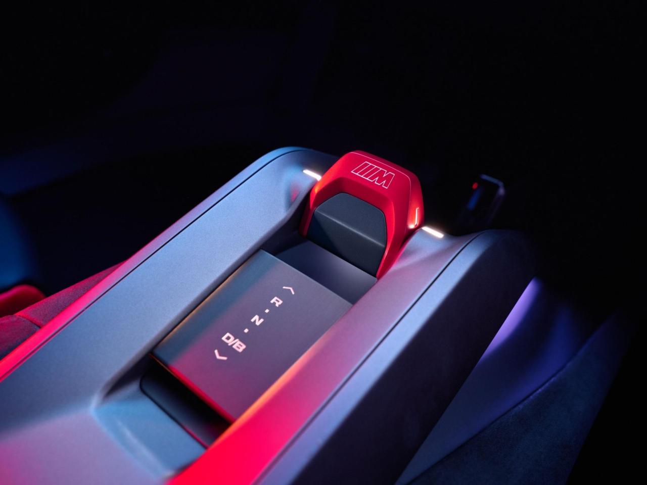 P90643907_lowRes_bmw-m-concept-neue-k.jpg