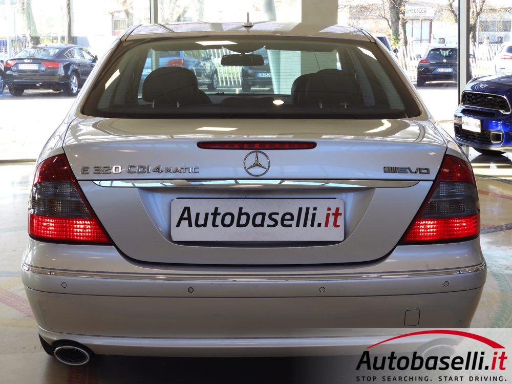 15-BB-mercedes-e320-cdi-cul.jpg