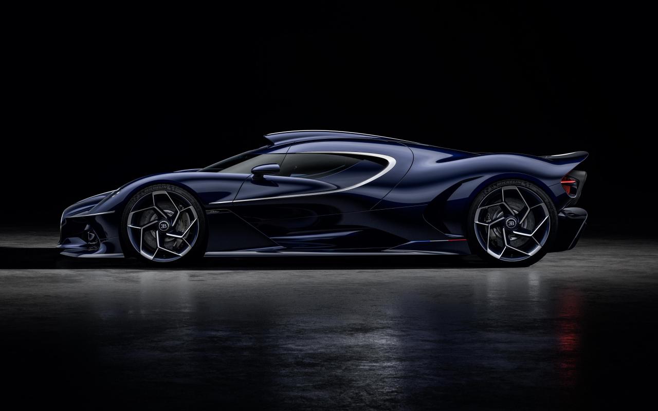 15 BUGATTI-Solitaire-Destrier.jpg