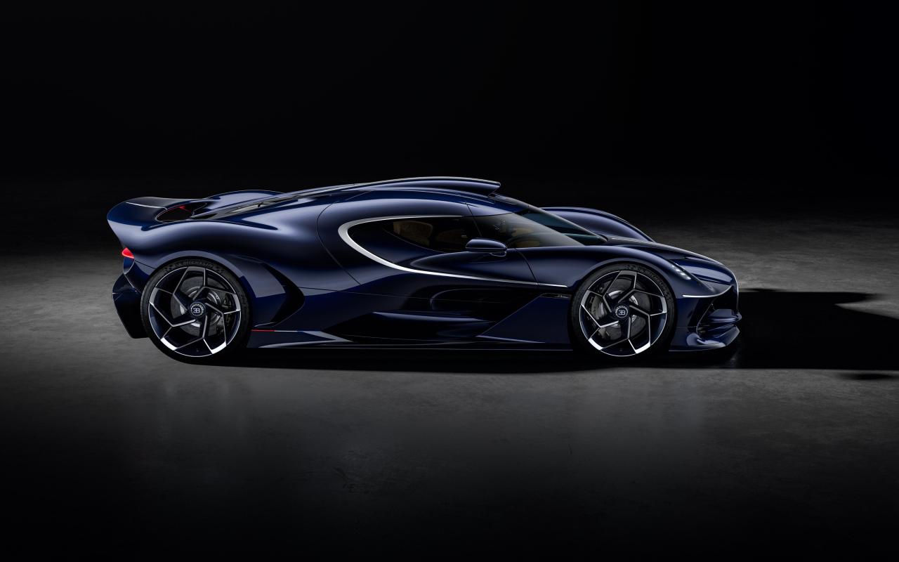 18 BUGATTI-Solitaire-Destrier.jpg
