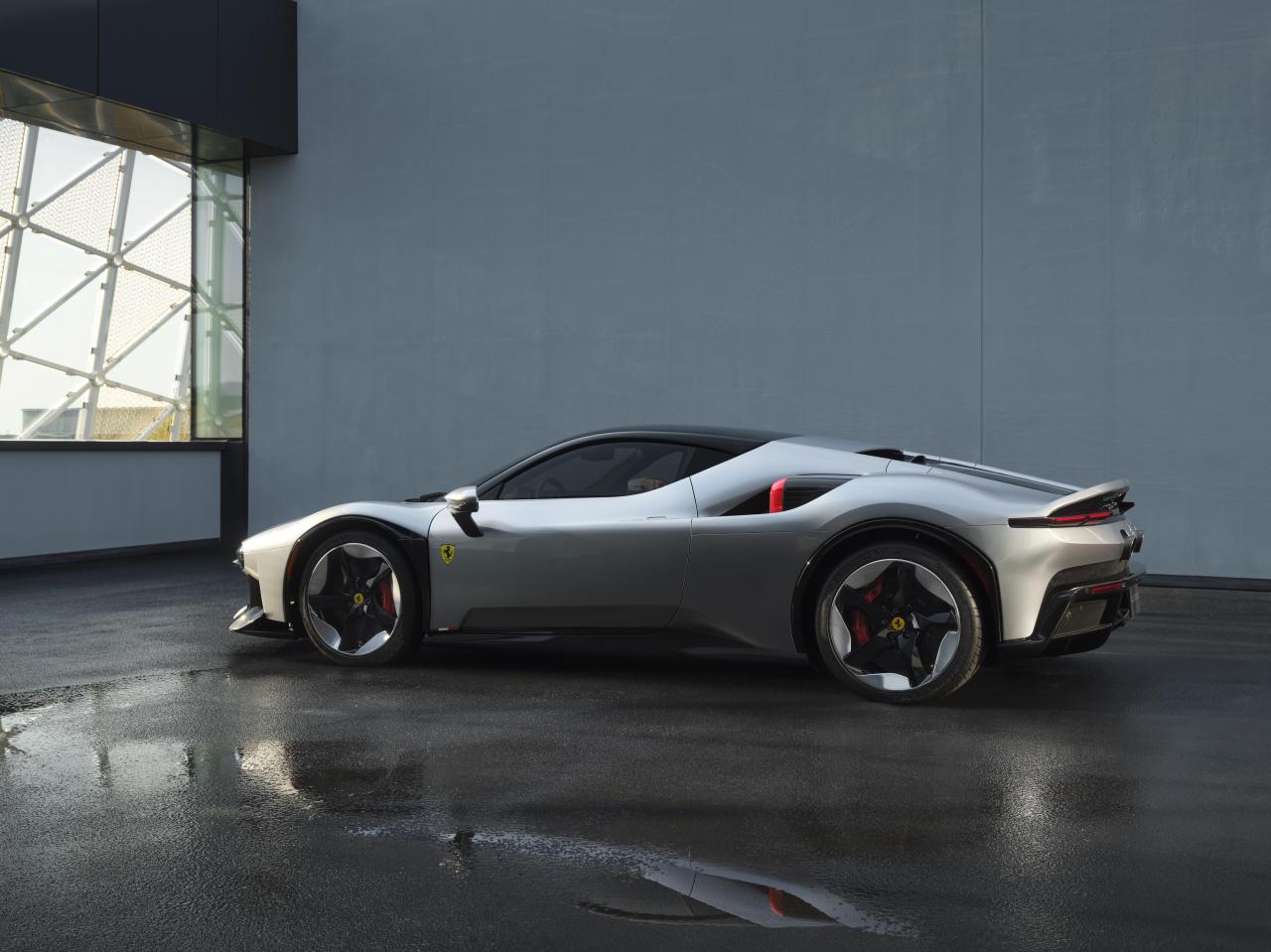 FERRARI_CZ26_20260814_PIC_20_ceadbc15-2fa0-44b2-a3ef-72b6318ee3bc.jpg