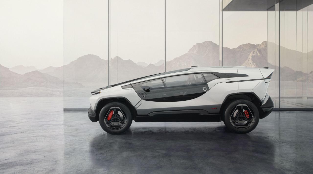 EXOBOT SUV Exterior Side View.jpg