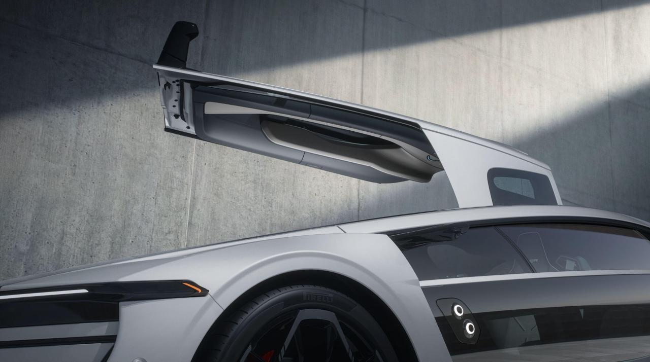 EXOBOT Sedan Shahin Wing Doors.jpg