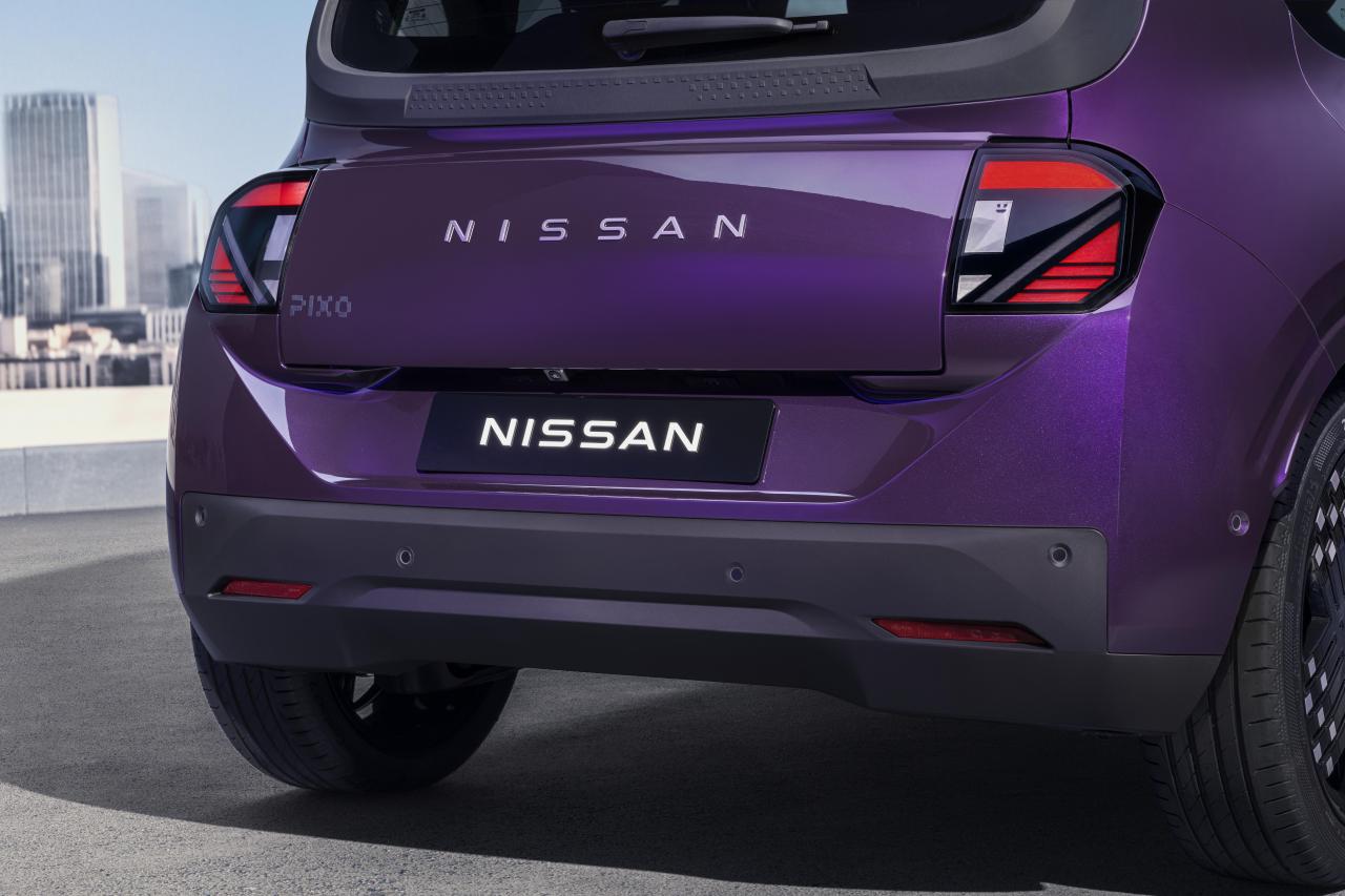 Nissan_Pixo_PK_047.jpg