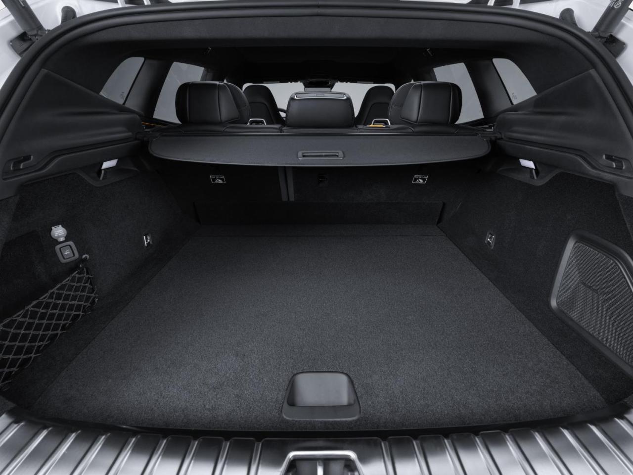 Small-5813-1polestar-260702-3608-v002-1.jpg