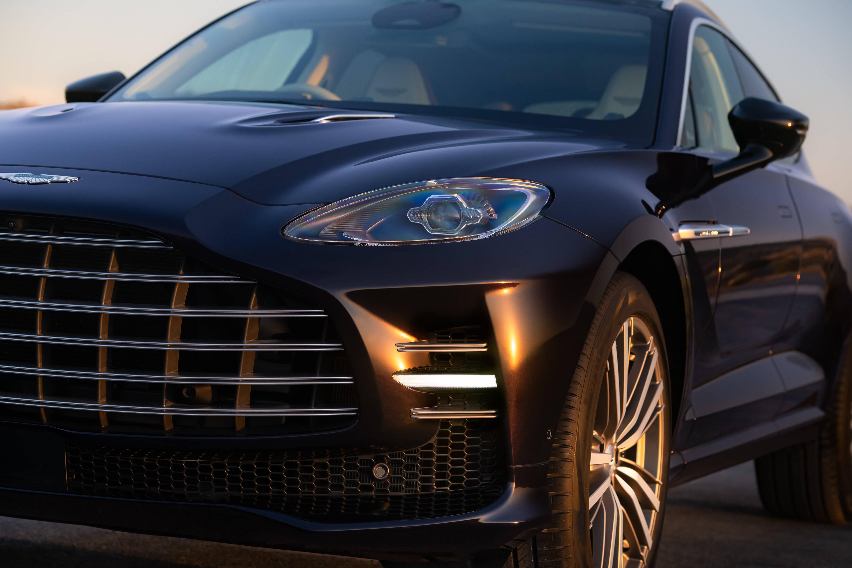 Aston Martin DBX GT 2027